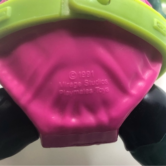 90S TMNT Shell Slammin Mike Action Figure 100% Complete w Original Accessories - Picture 5 of 5